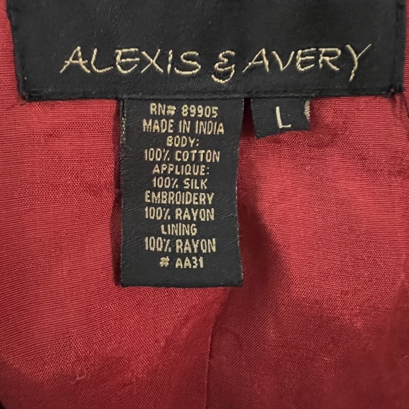 Alexis & Avery Red Silk Lined Embroidered Jean Style Jacket - Picture 4 of 4